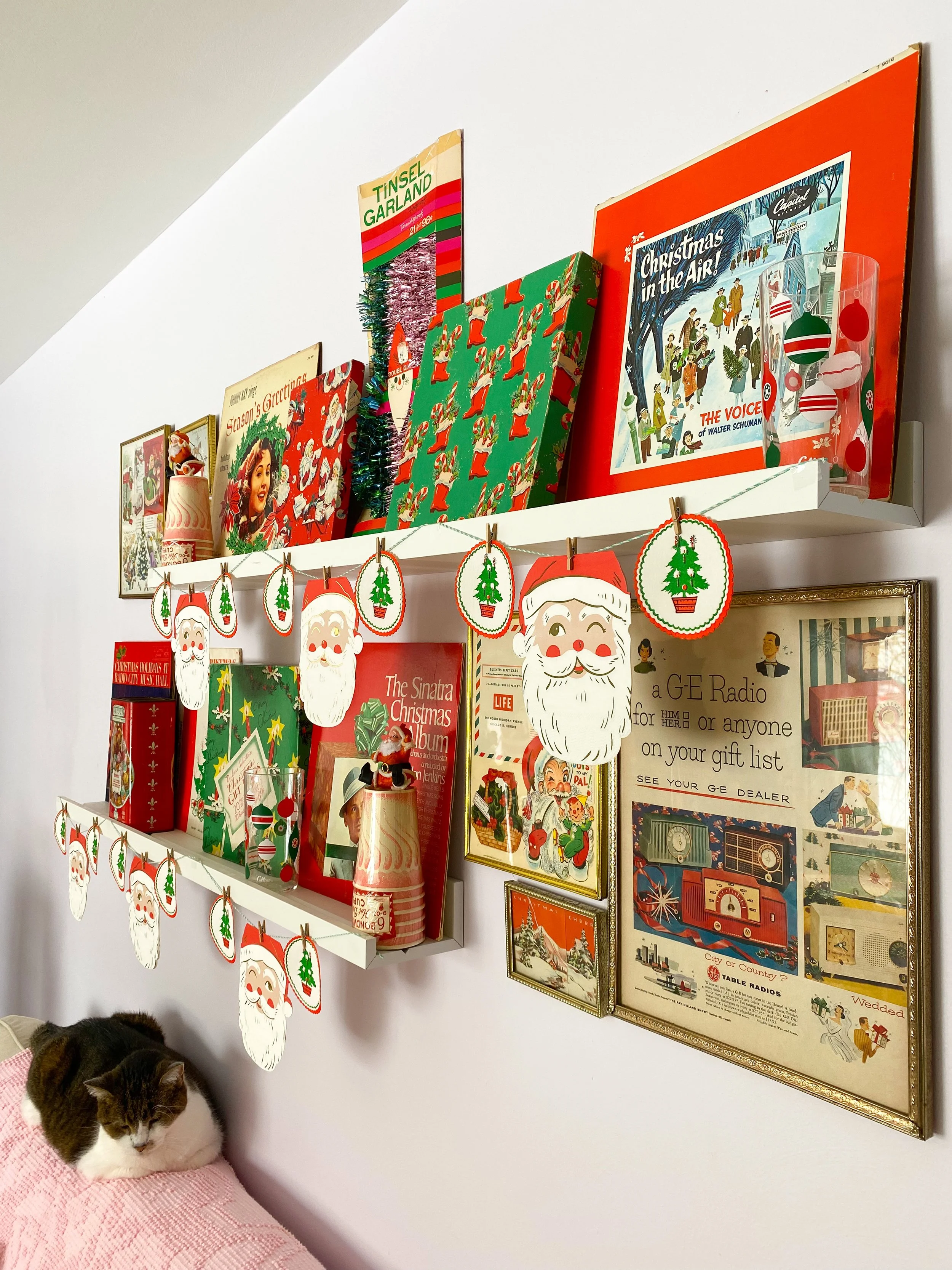 Christmas wall discount